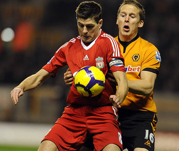 處於壓力邊 處於壓力邊